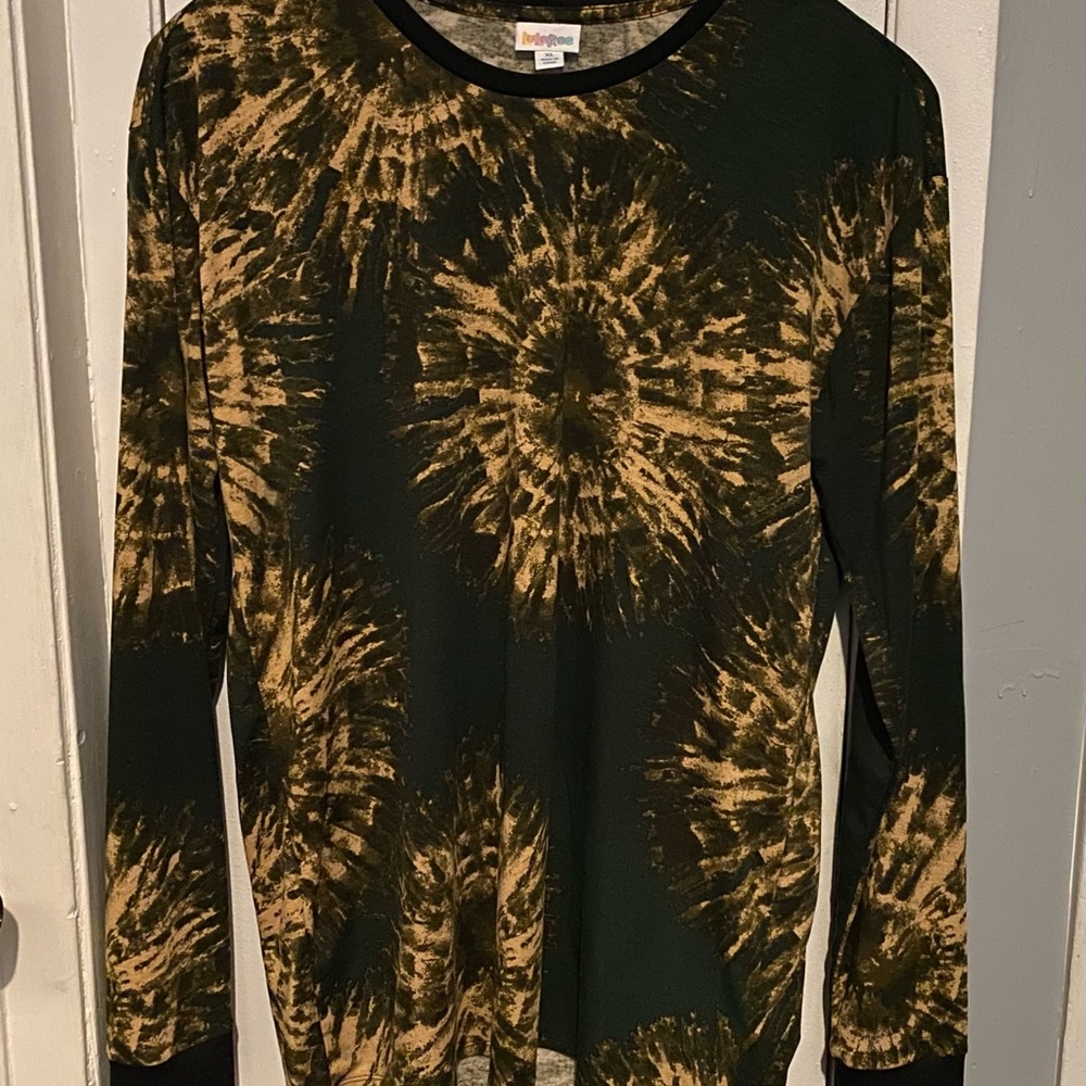 Lularoe top
